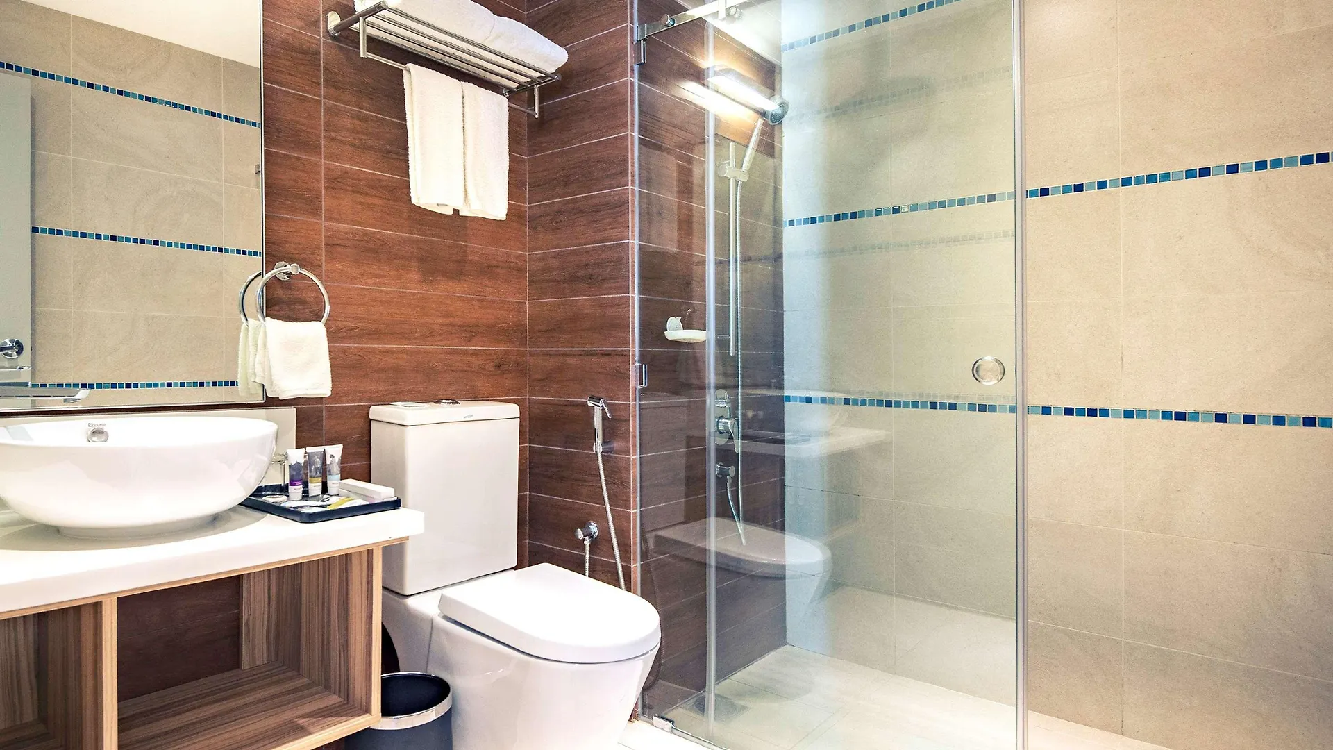 Hotel Mercure Kota Kinabalu City Centre