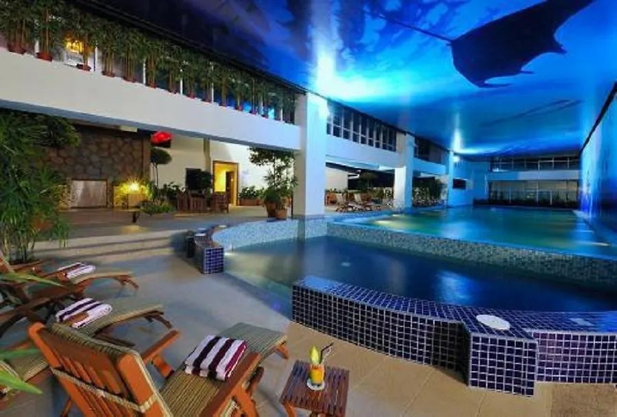 Mercure Kota Kinabalu City Centre Hotel